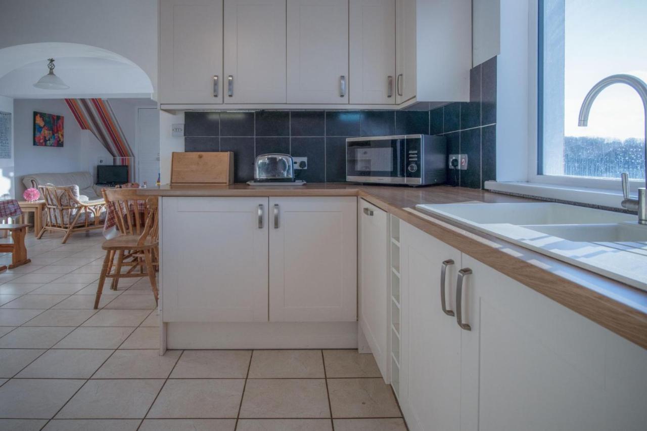 Maytree Cottage - 4 Bedroom Holiday Home - Tenby Luaran gambar