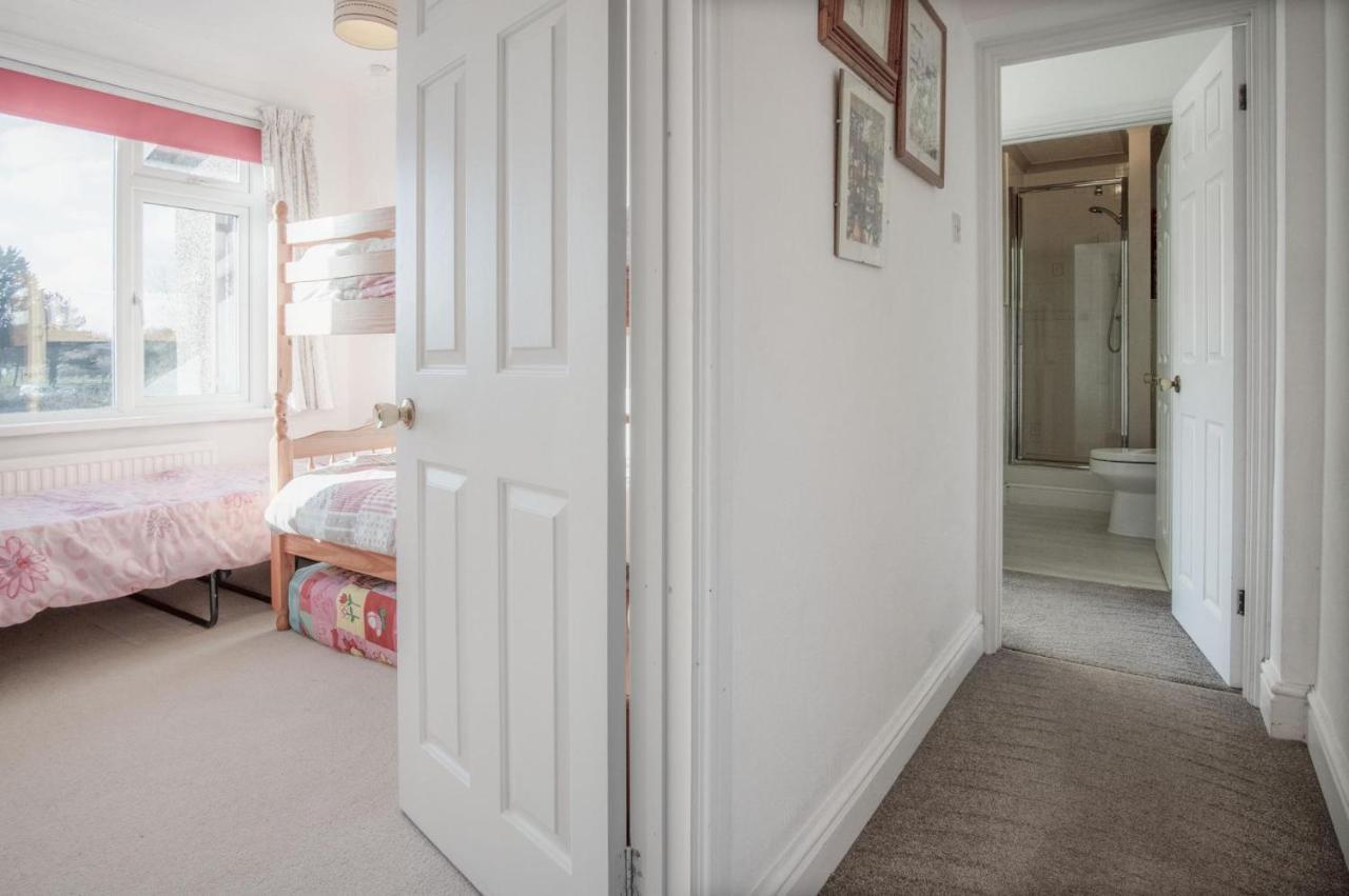 Maytree Cottage - 4 Bedroom Holiday Home - Tenby Luaran gambar